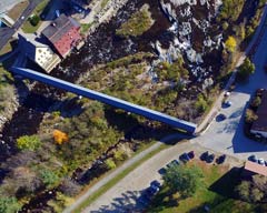 Covered Pedestrian Bridge over the Ammonoosuc River